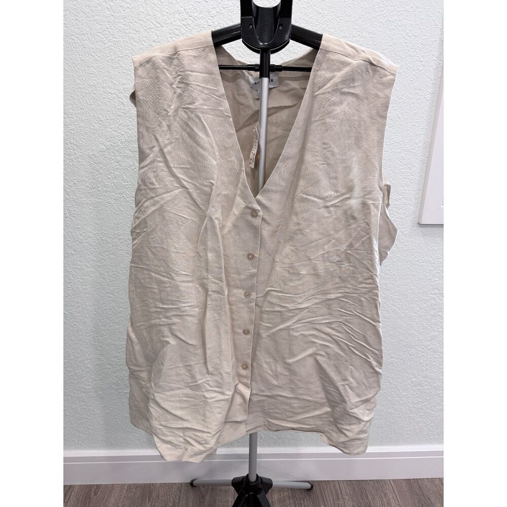 NWT Avenue Linen Rayon Plus Size Button Up Tan Vest Summer Breezy Coastal  30/32